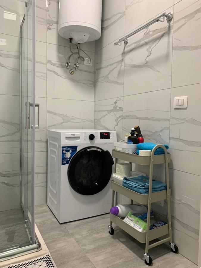 Lovely 1-Bedroom Condo In Tirana Wifi-Netflix-Ac 外观 照片